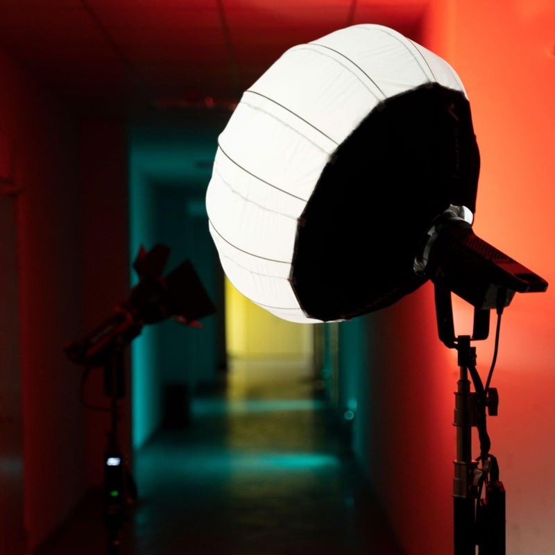 Aputure Lantern Softbox with Skirt 65cm/26inch Soft Light Modifier Compatible with Bowens Mount Light for Aputure 300D Mark II 600D 300c 80c - Image 4